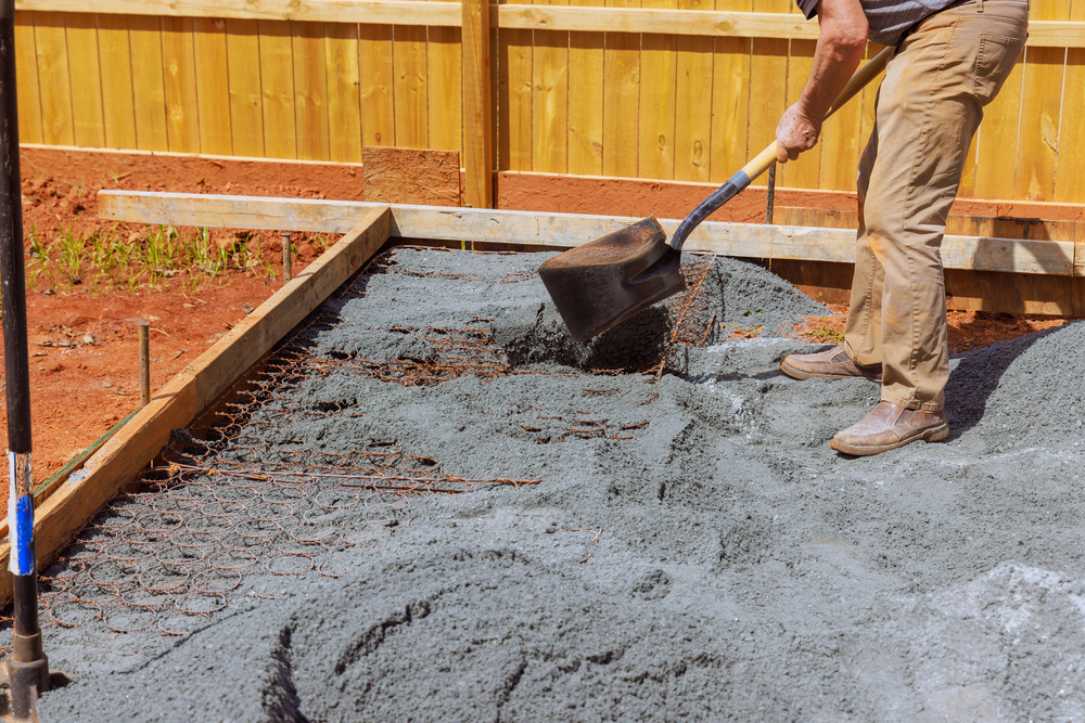 livellare terreno per piscina